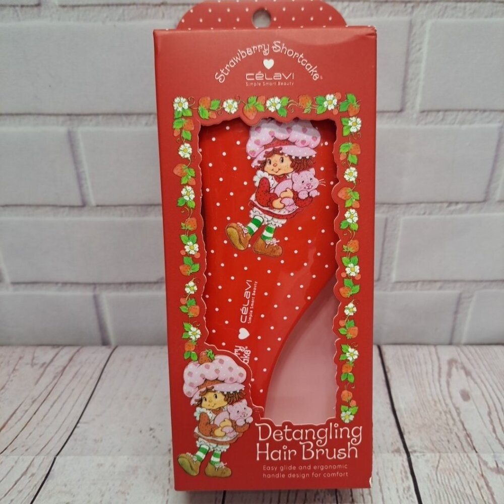 Celavi Strawberry Shortcake Detangler‎ Hair  Brush Limited Edition